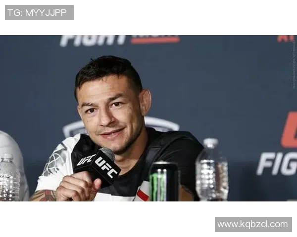 UFC本卡斯旺森对决精彩回顾与赛后分析全景展现